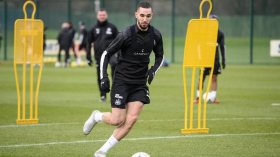 شالك الألماني يرفض عودة بن طالب الموسم القادم