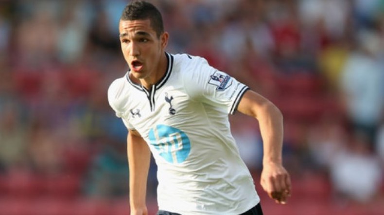 إنجلترا وفرنسا تسابقان الفاف لخطف الموهبة الجزائرية “بن طالب”