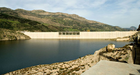 Remplissage historique du barrage de Béni Haroun