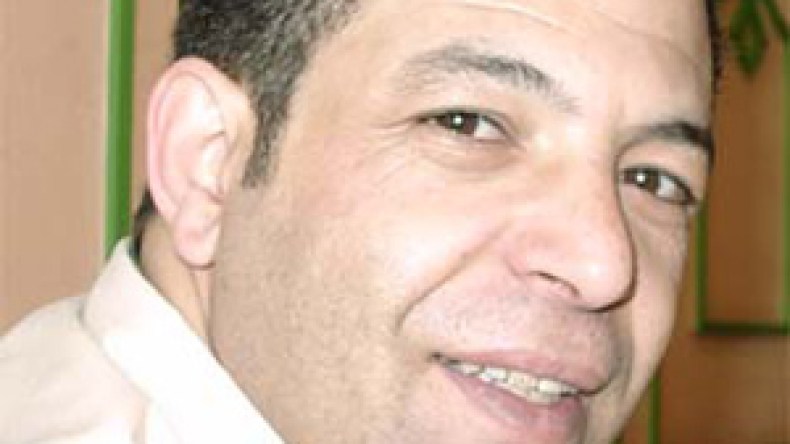 ناصر الغزالي للشروق: لدينا  أدلة  بالوثائق  والصور  تدين  مبارك  في  أعمال  القتل