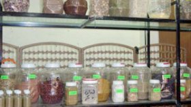 فتاة أصيبت بالعمى وأخرى توفيت وثالثة كادت تفقد يديها !