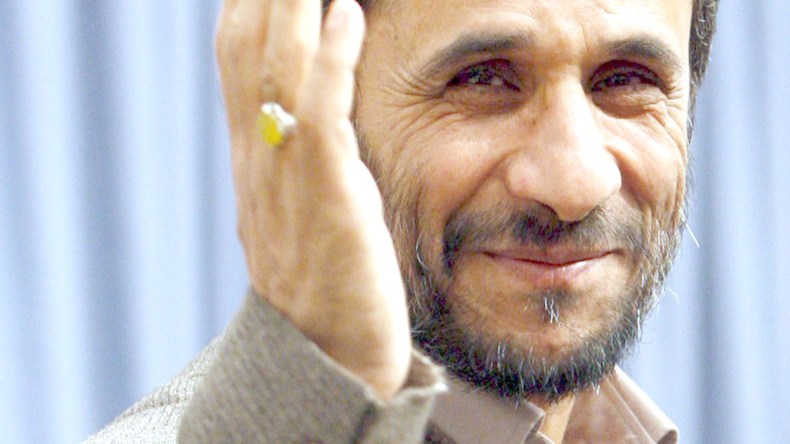 الإعلام الإيراني يراهن على موعد الثقافة الجزائرية