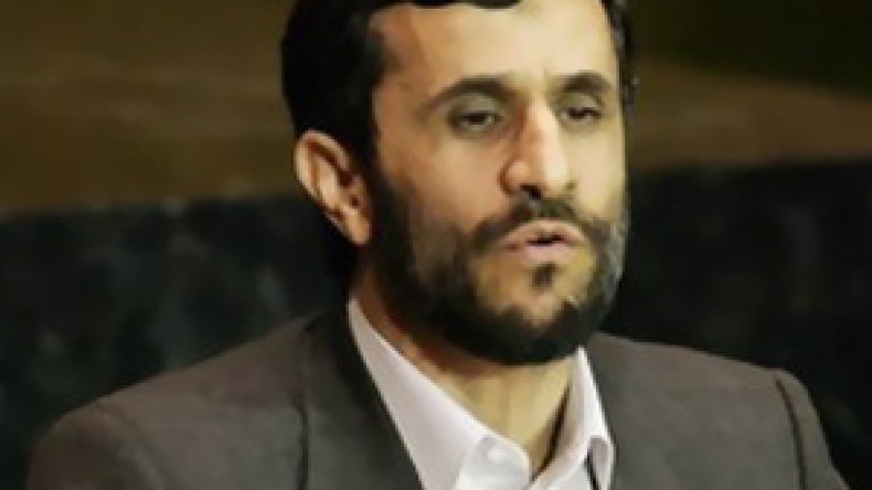 نجاد يعلن الخميس عن أنباء نووية سارة