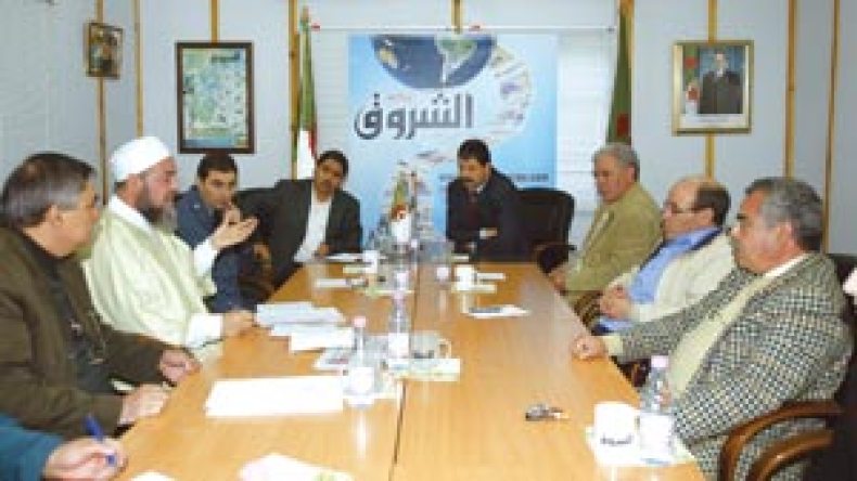 أجانب يروعون الجزائريين بالزلازل للفوز بصفقات عمرانية