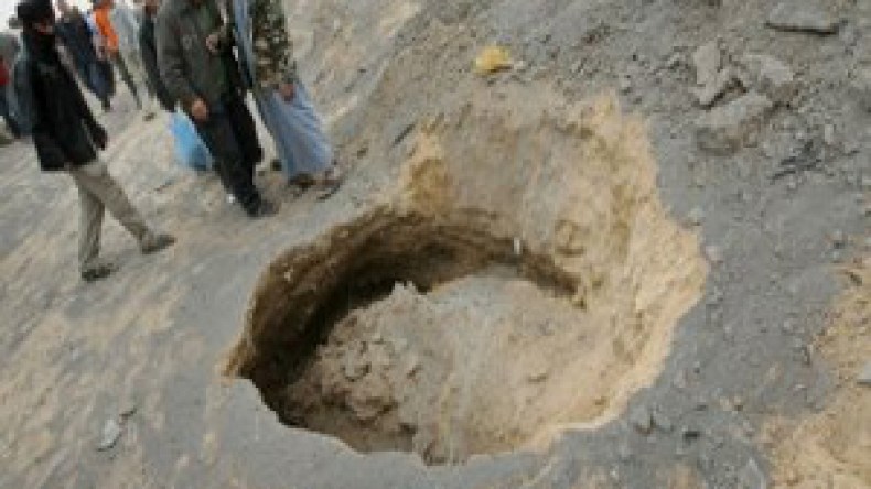 انتشال‮ ‬جثة‮ ‬فلسطيني‮ ‬رابع‮ ‬فقد‮ ‬اثر‮ ‬انهيار‮ ‬نفق‮ ‬على‮ ‬الحدود‮ ‬مع‮ ‬مصر