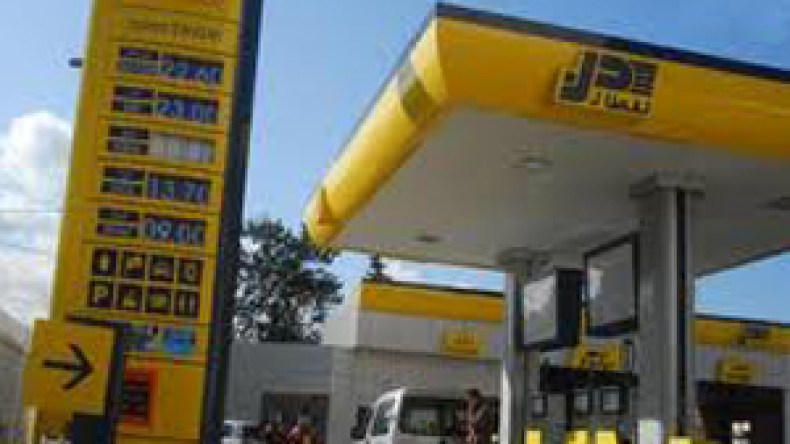 تعويض‭ ‬المتضررين‭ ‬من‭ ‬البنزين‭ ‬المغشوش‭ ‬في‭ ‬شركات‭ ‬التأمين