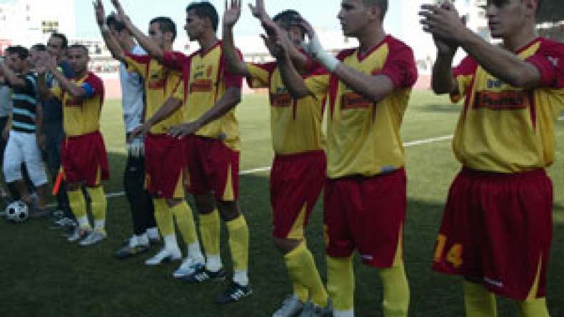 معاقبة النصرية بمباراتين دون جمهور واتحاد العاصمة والقبائل بمباراة واحدة