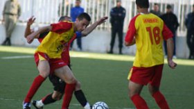 بن زكري يستدعي نهاري وجيمي لمواجهة البرج