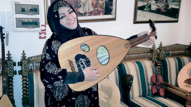 أفكر في الإعتزال ويأسرني صوت الشـيخين عبد الباسـط والعفاسي