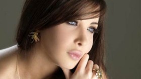 نانسي عجرم وافقت على حفلة قسنطينة مقابل 2.2 مليار