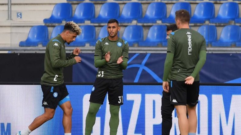 زملاء غلام “يتمرّدون” ضد رئيس نادي نابولي