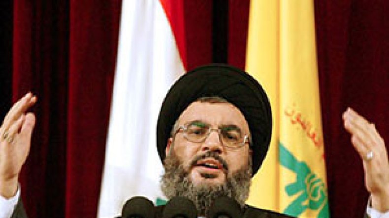 الصحافة المصرية الرسمية تطالب بمحاكمة نصر الله