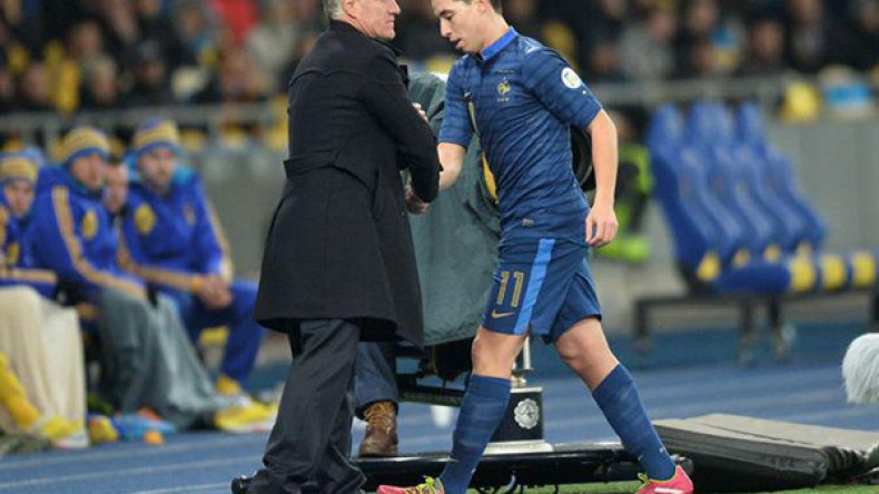 ناصري: ديشان ورئيس الاتحاد الفرنسي منافقان.. ولست بارعا في “لغة الخشب”