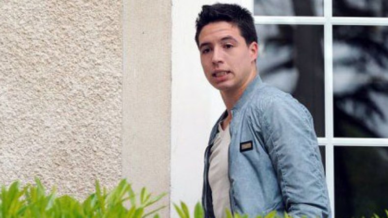 اليمين  المتطرف  يطالب  بمقاطعة  المنتخب  الفرنسي