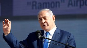 نتنياهو اليائس يُرشح رئيس الموساد أو سفيره بواشنطن خلفا له