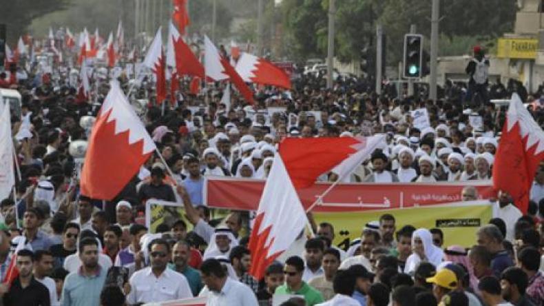 البحرين تسحب الجنسية من 13 ناشطا شيعيا