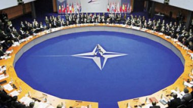 L'Otan responsable de la course aux armements