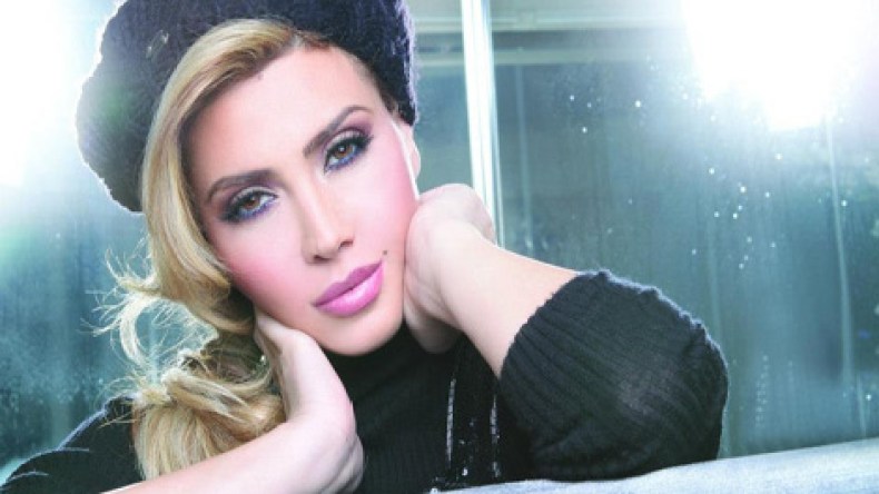 نوال الزغبي تسخر من عالمية الشاب خالد بعدما لهثت طويلا وراء مامي