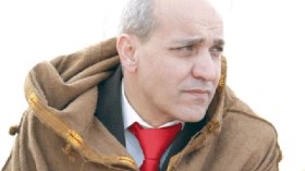 نزار يقاطع جلسة الصلح التي نظمها مير باتنة ويثير عدة تساؤلات