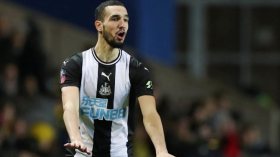 فريق إيطالي يُريد انتداب بن طالب