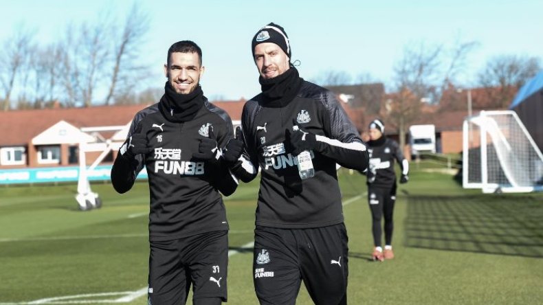 بن طالب لا يعبأ بِفيروس “كورونا”!