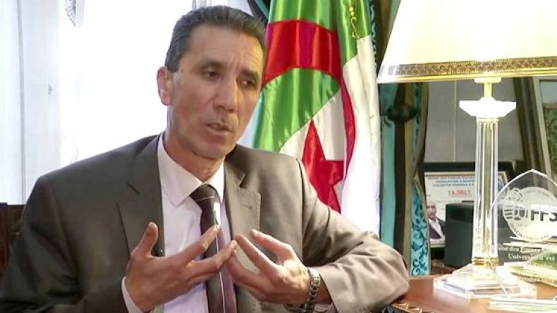 محمد نبو لـ”الشروق”: “دستور 2016 لا يعكس إرادة السلطة في الذهاب إلى جمهورية ثانية”