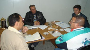 Mountada Echorouk questionne : pourquoi l’Algérie avale t elle ses cerveaux,