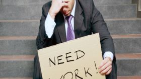 البطالة.. اكتئاب وسلوكيات إنحرافية للشباب!