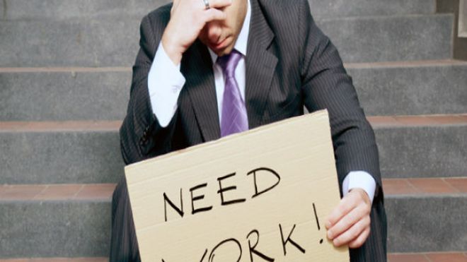 البطالة.. اكتئاب وسلوكيات إنحرافية للشباب!