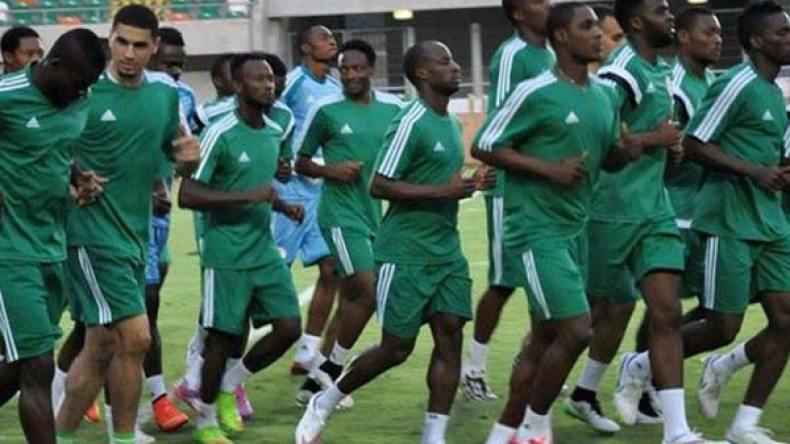 مشكل “التأشيرة” يُلغي ودية منافس الجزائر