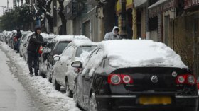 العاصفة الثلجية تؤجل الدراسة عبر 31 ولاية
