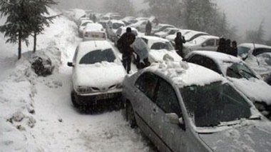 Intempéries: au moins 25 morts durant les trois derniers jours