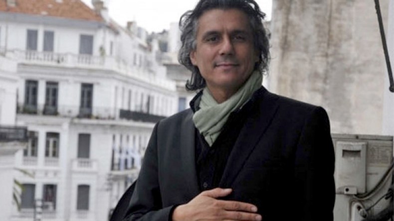 نكاز خارج سباق التشريعيات رسميا