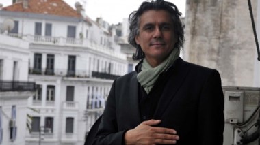 Nekkaz propose de racheter 51% de Charlie Hebdo