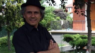 Nekkaz se dit prêt à payer les amendes anti-burkini