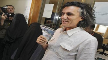 Nekkaz promet à Bouteflika le poste de Président d’honneur