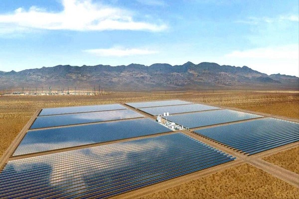 L'Algérie envisage de construire la plus grande centrale solaire