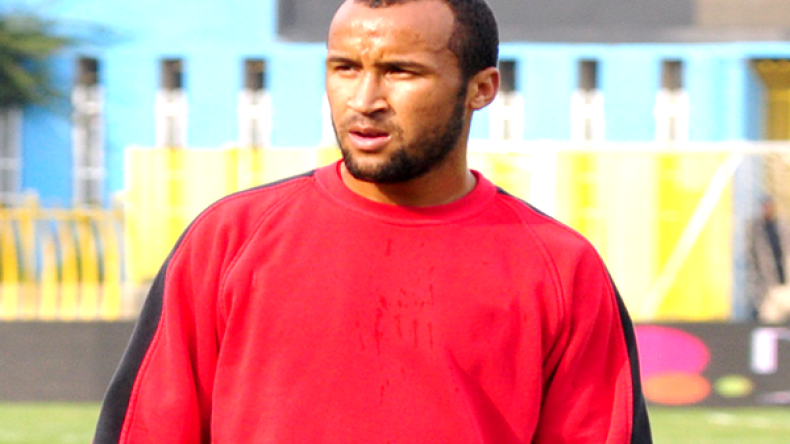 خوالد يطلب وثائق تسريحه من حداد وزماموش في الطريق