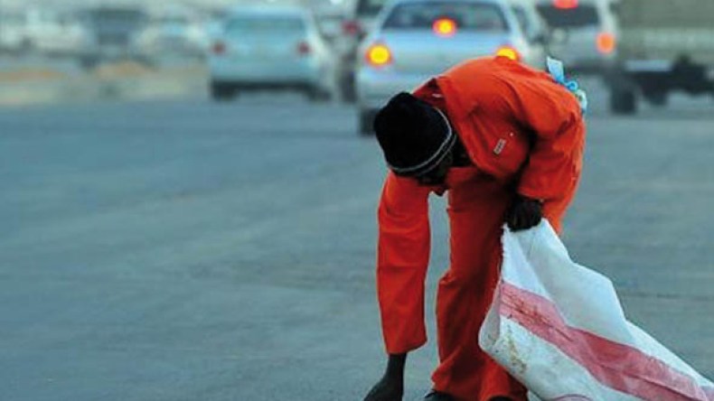 تحولت مهنة “منظف” إلى “زبال” في العقلية الجزائرية!