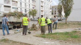 شباب يرفعون شعار “حومتي نقية” في رمضان