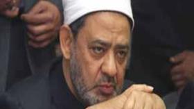 شيخ الأزهر لا يتمالك السيطرة على دموعه من أهوال نظام الأسد