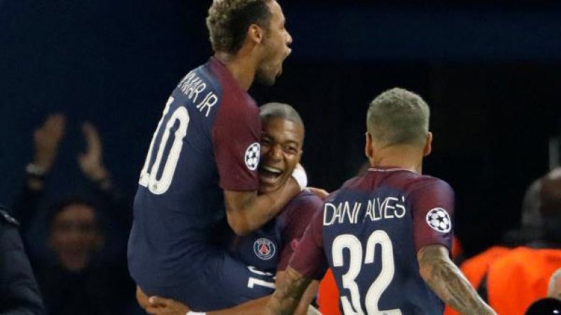 “البياسجي” يُهين البايرن بثلاثية