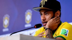 دونغا يثير جدلا في البرازيل بسبب تصريحاته عن نيمار..!