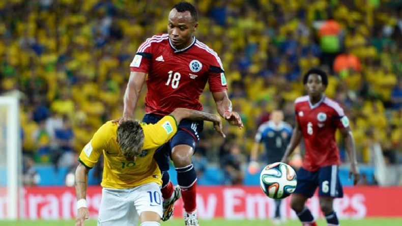 نيمار يصاب بكسر في العمود الفقري.. و البرازيليون تحت الصدمة