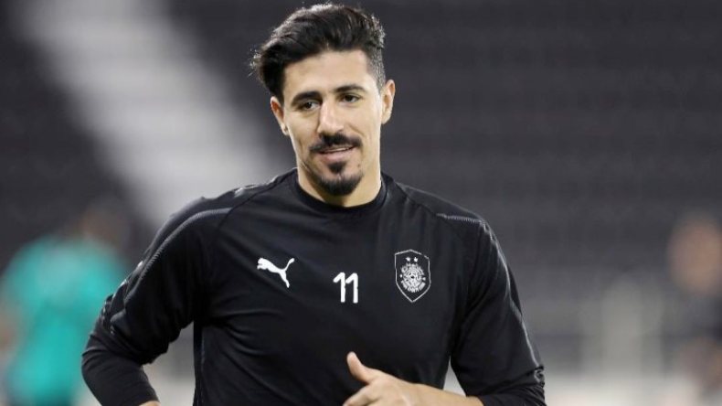 تأهّل بونجاح للنهائي وإقصاء براهيمي