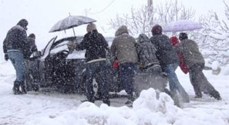 Bad Weather: Hundreds Forced Out, Road Accidents Kill 13