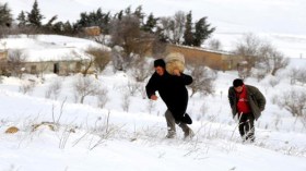 سكان قرى البويرة متخوّفون من حصار الثلوج وندرة الغاز