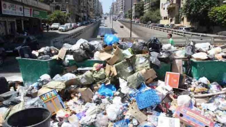 الأوساخ تغزو أحياء العاصمة في عز رمضان
