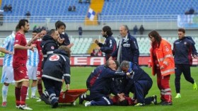 وفاة لاعب نيجيري في مباراة بالدوري الروماني