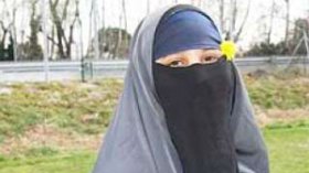 منقبة من أصل مغربي تترشح لخلافة ساركوزي